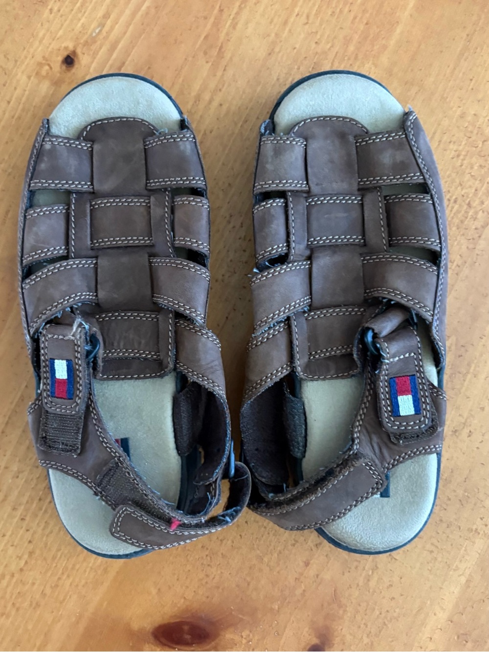 TOMMY HILFIGER Kids Fishermen Leather Sandals, Unisex, Velcro Strap, Size 3 1/2